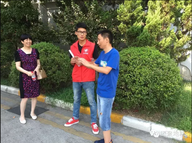 G20峰会,质志愿者们全天候驻点值守,多个加油站点进行值班巡逻和隐患排查